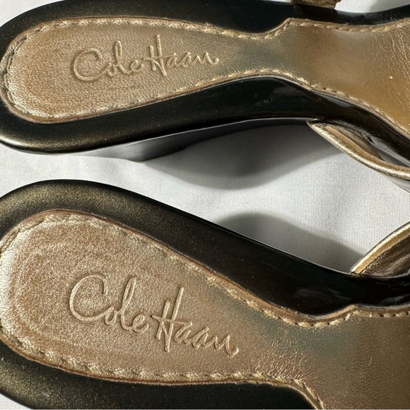 Cole Haan Wedge Sandals Green and Gold Size 5B - Picture 3 of 11